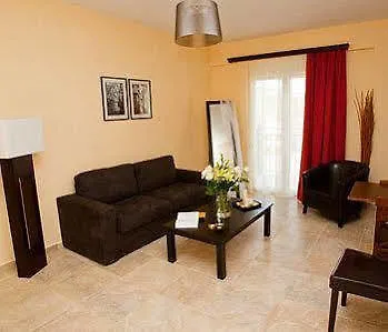 Pacifae Golden Village מלון קאטליוס